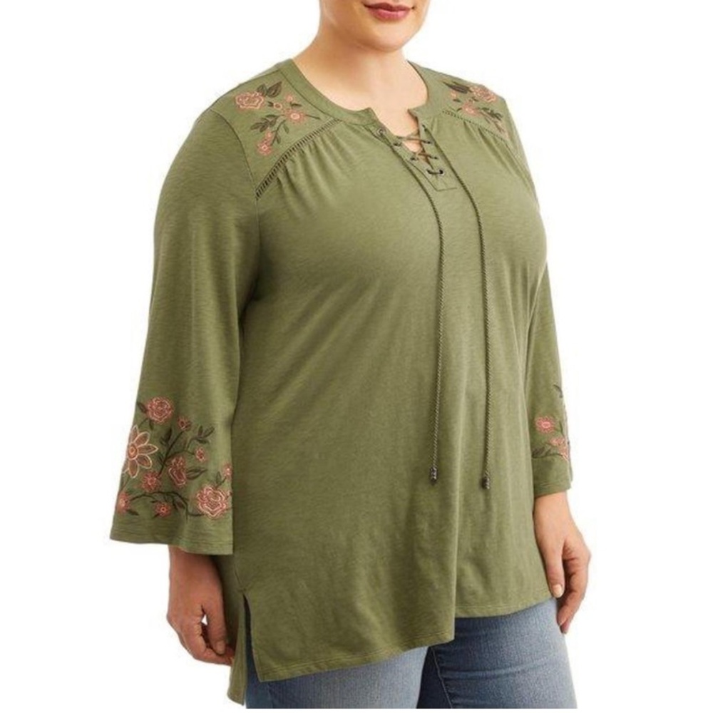 Terra & Sky Long Sleeve Lace Up Floral Embroidered Top